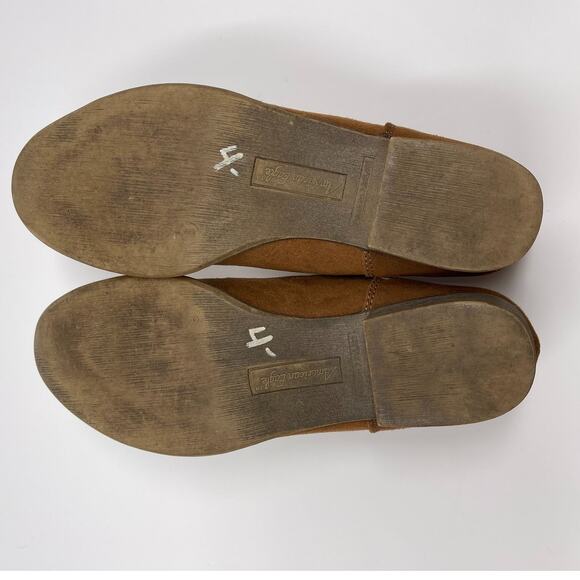 American Eagle Low Cut Ankle Booties Brown Suede Slip on Low Heel Size 8 - Picture 8 of 9